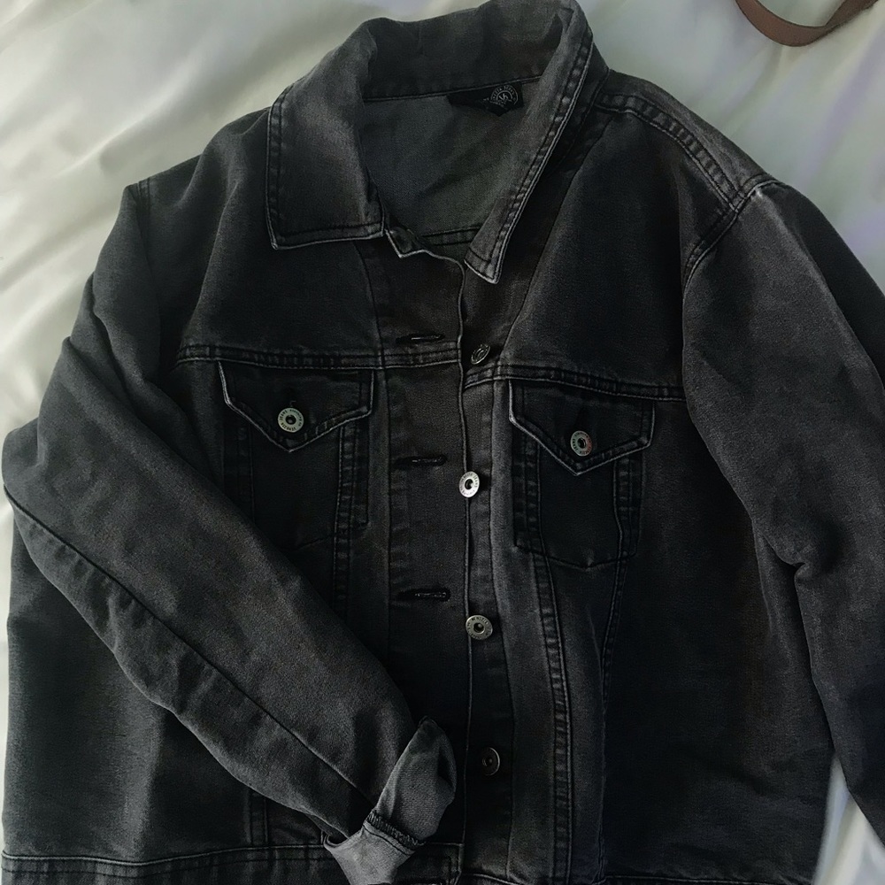Vintage Oversized Black Denim Jacket